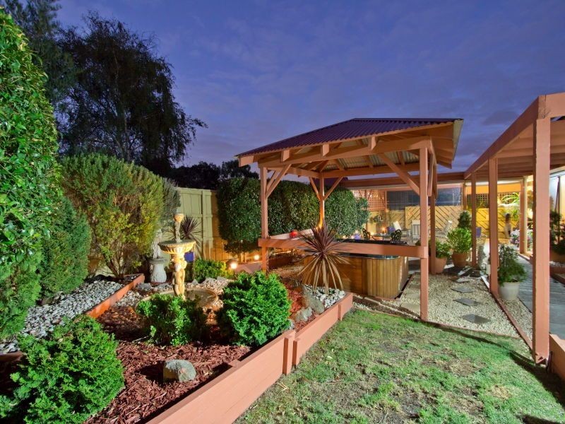 5 Tralea Place, Frankston VIC 3199