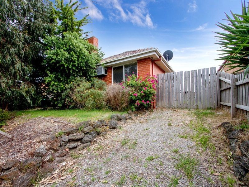 13 Bushlark Drive, Carrum Downs VIC 3201