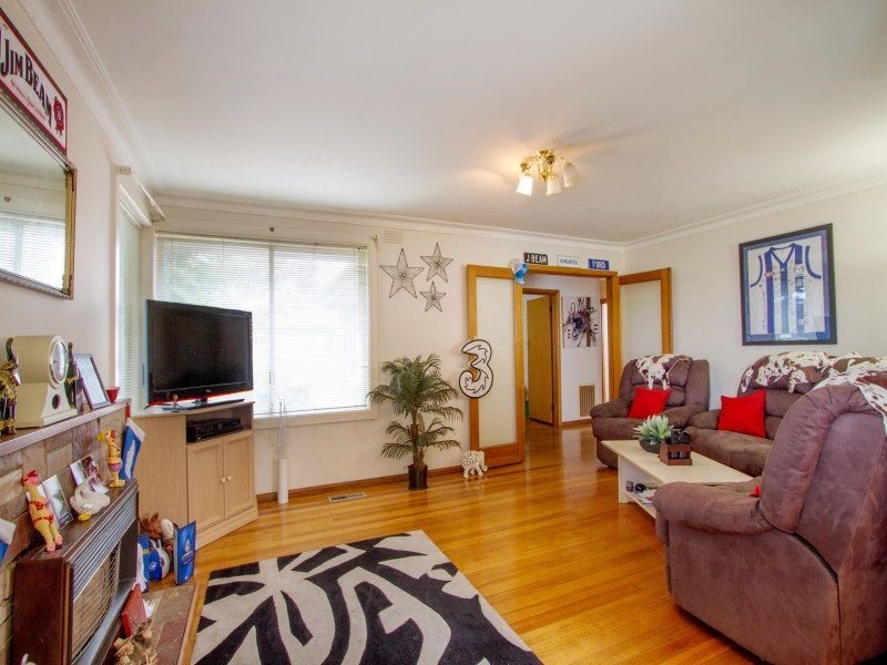 13 Bushlark Drive, Carrum Downs VIC 3201