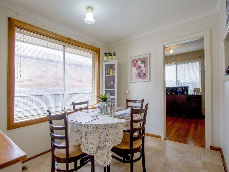 13 Bushlark Drive, Carrum Downs VIC 3201