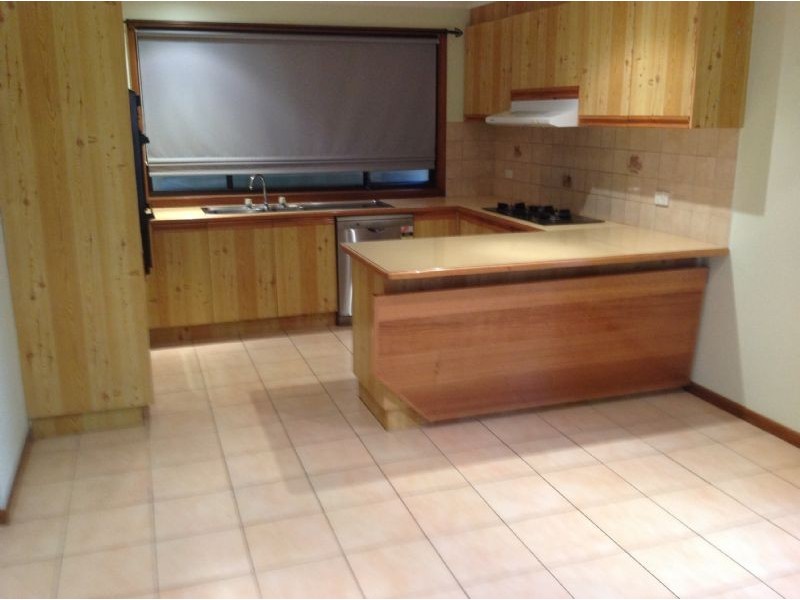 4 Gamble Road, Carrum Downs VIC 3201