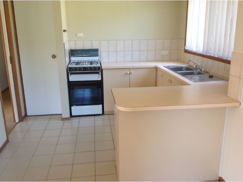 2/10 Bayport Drive, Langwarrin VIC 3910