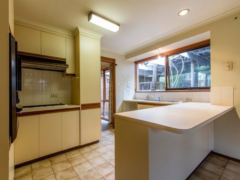 6 Millperra Court, Frankston VIC 3199