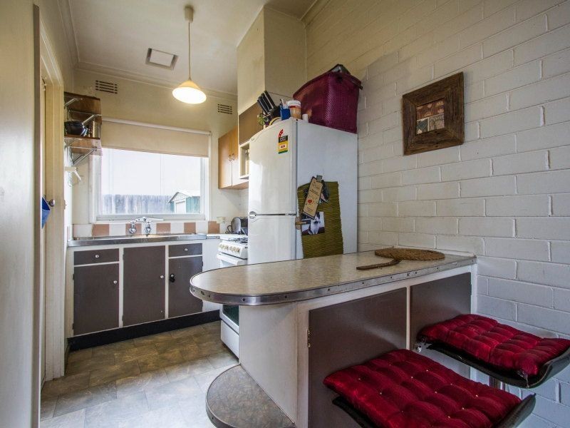 1,2,3/24 McKenzie Street, Seaford VIC 3198