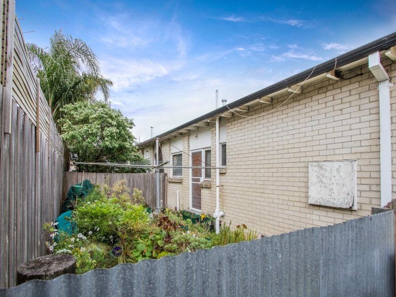 1,2,3/24 McKenzie Street, Seaford VIC 3198