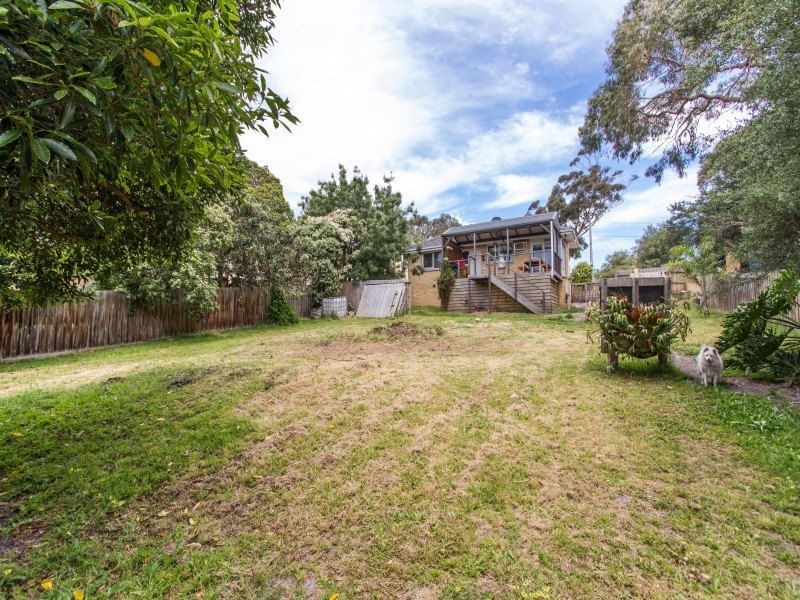 13A Kenilworth Ave, Frankston VIC 3199