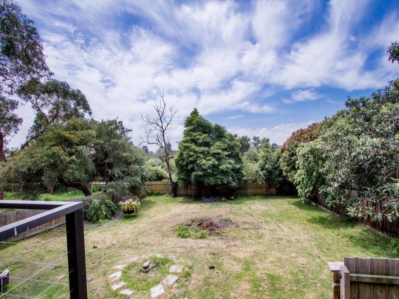 13A Kenilworth Ave, Frankston VIC 3199