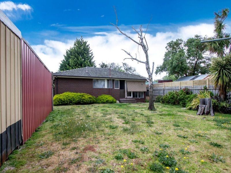 104 Rosslyn Avenue, Seaford VIC 3198