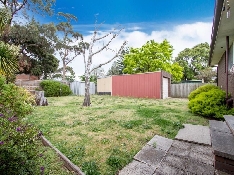 104 Rosslyn Avenue, Seaford VIC 3198