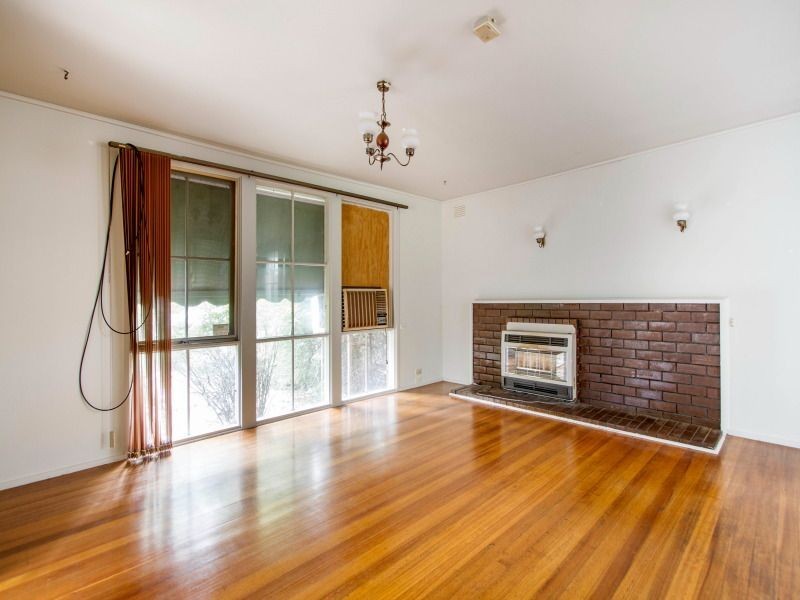 104 Rosslyn Avenue, Seaford VIC 3198