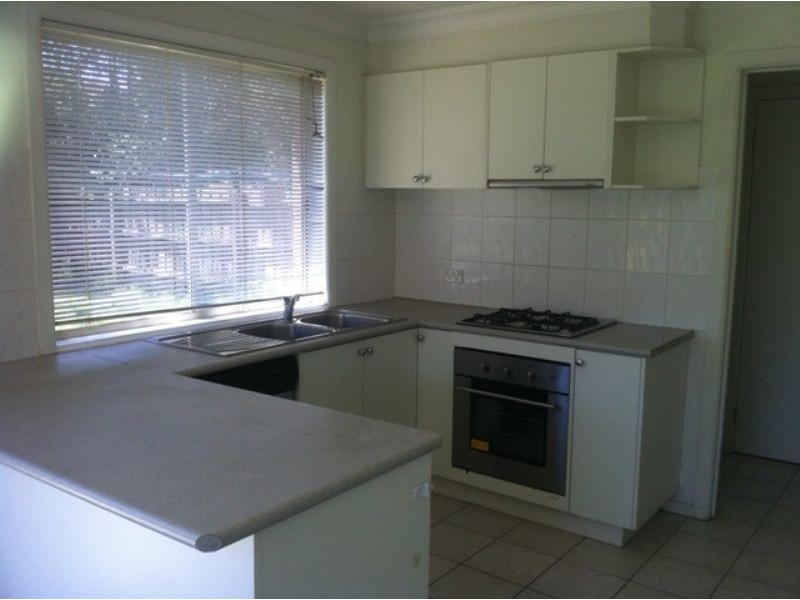 17 Robinsons Road, Frankston South VIC 3199