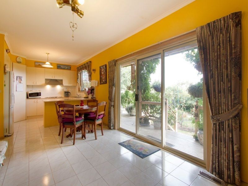 36 Towerhill Road, Frankston VIC 3199