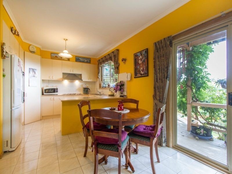 36 Towerhill Road, Frankston VIC 3199