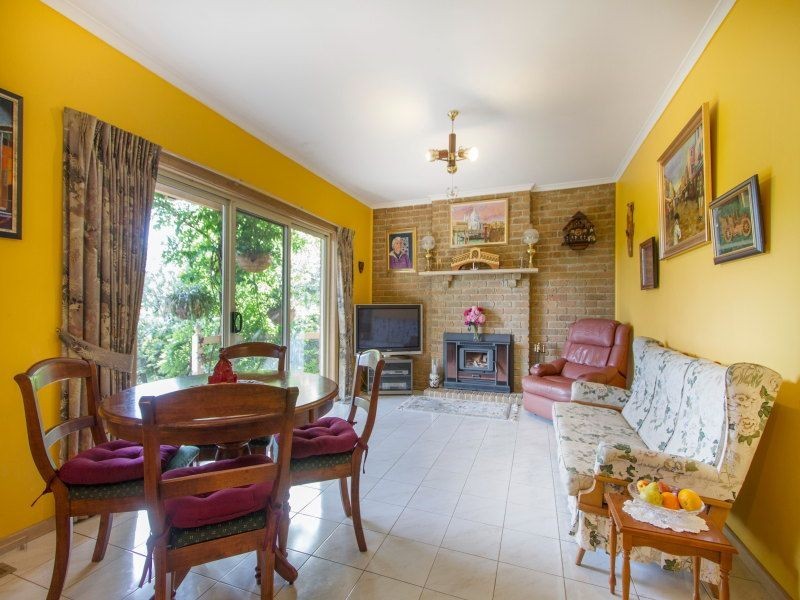 36 Towerhill Road, Frankston VIC 3199