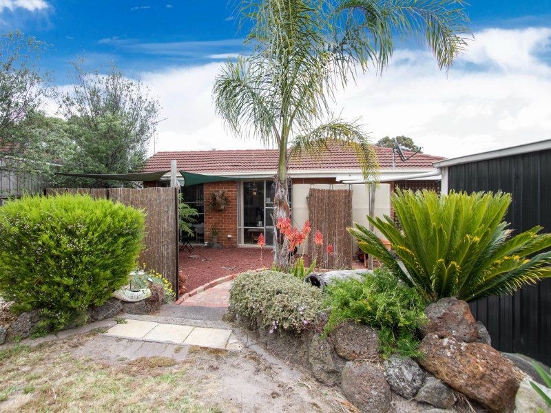 142 Rosemary Crescent, Frankston North VIC 3200