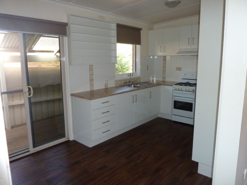 10 Whitewood Street, Frankston North VIC 3200