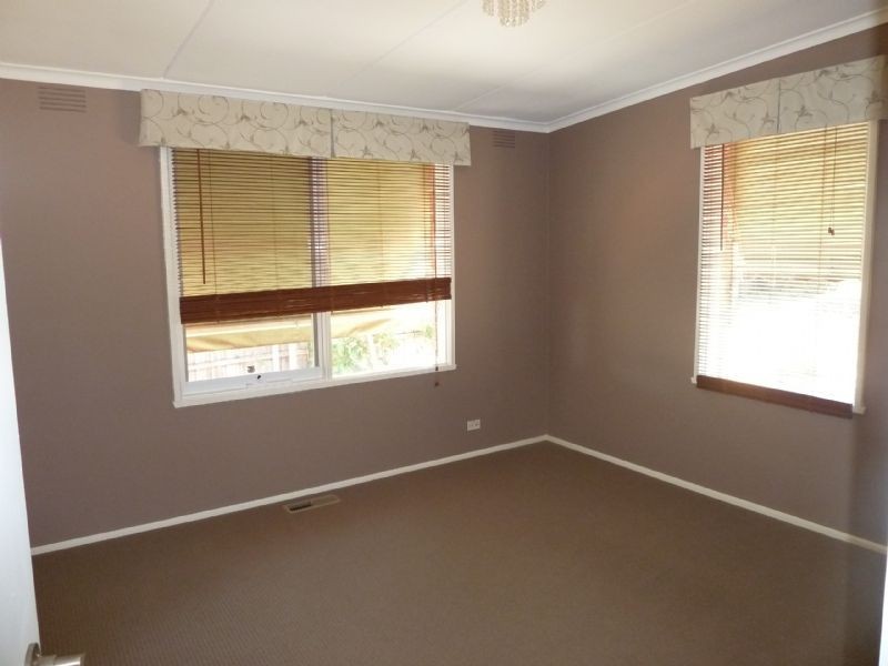 10 Whitewood Street, Frankston North VIC 3200