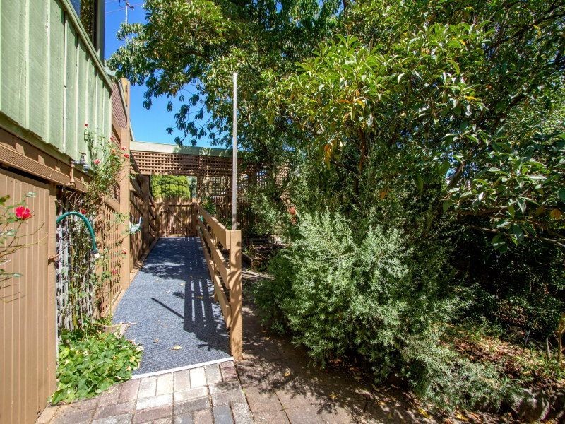 17 Charlotte Court, Frankston South VIC 3199