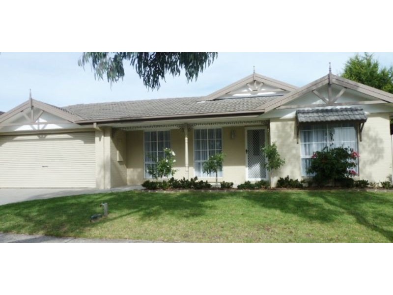 27 Gum Nut Drive, Langwarrin VIC 3910