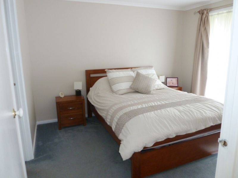 27 Gum Nut Drive, Langwarrin VIC 3910