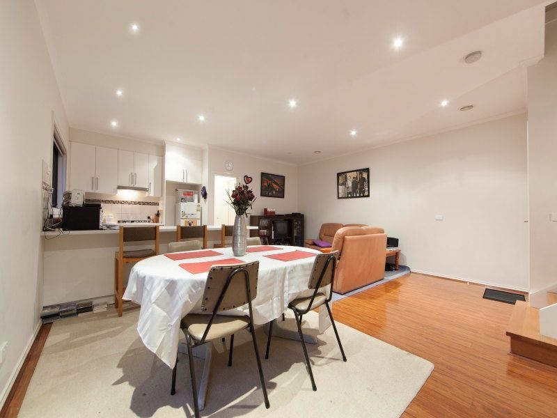 2/3 Lorraine Street, Frankston VIC 3199