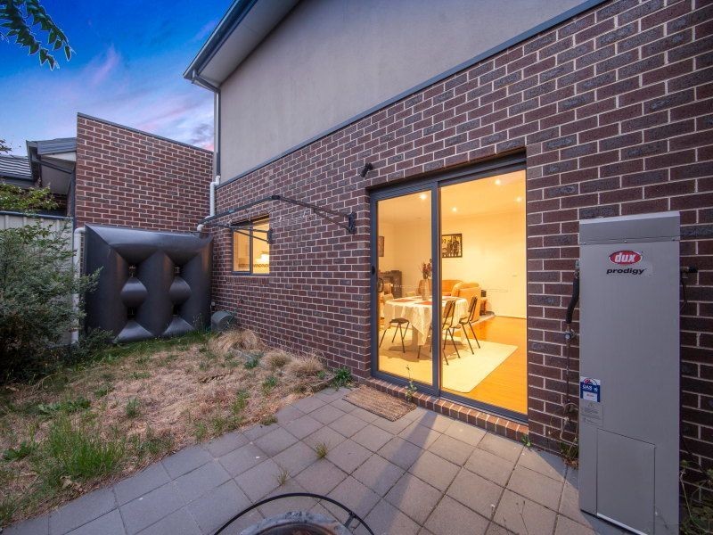 2/3 Lorraine Street, Frankston VIC 3199
