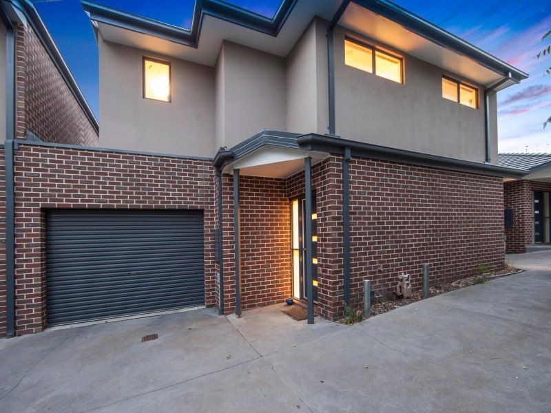 2/3 Lorraine Street, Frankston VIC 3199