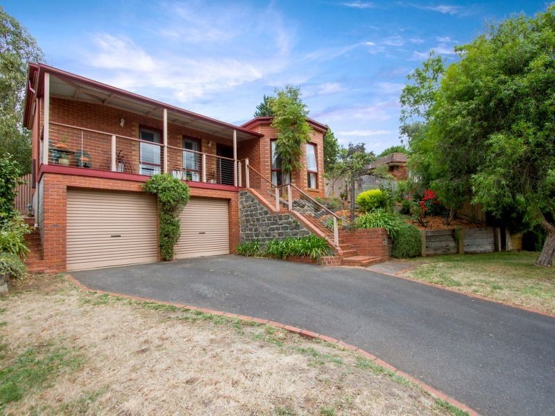 9 Yandiah Court, Frankston VIC 3199