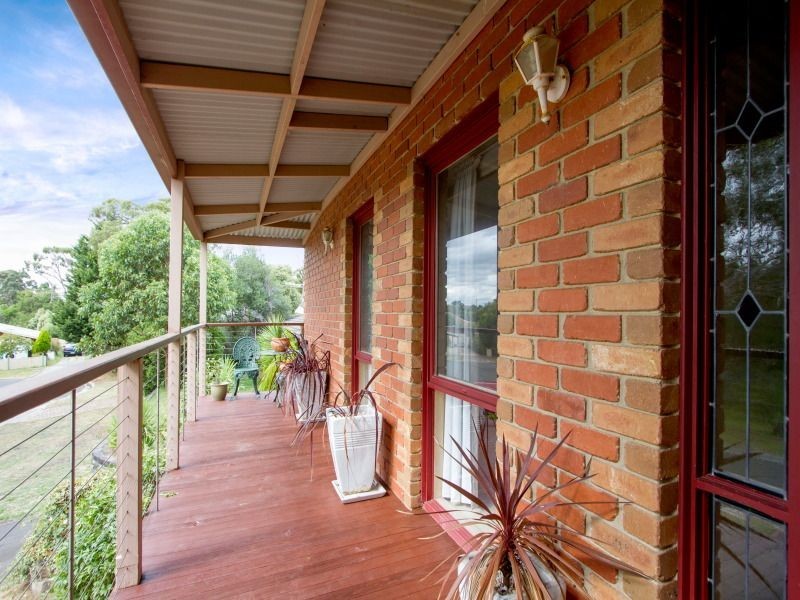 9 Yandiah Court, Frankston VIC 3199