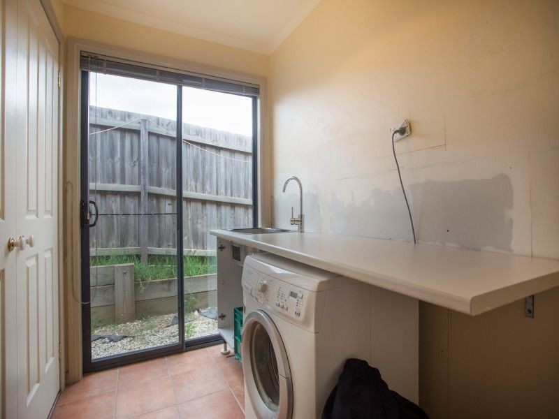 19 Hillview Drive, Carrum Downs VIC 3201