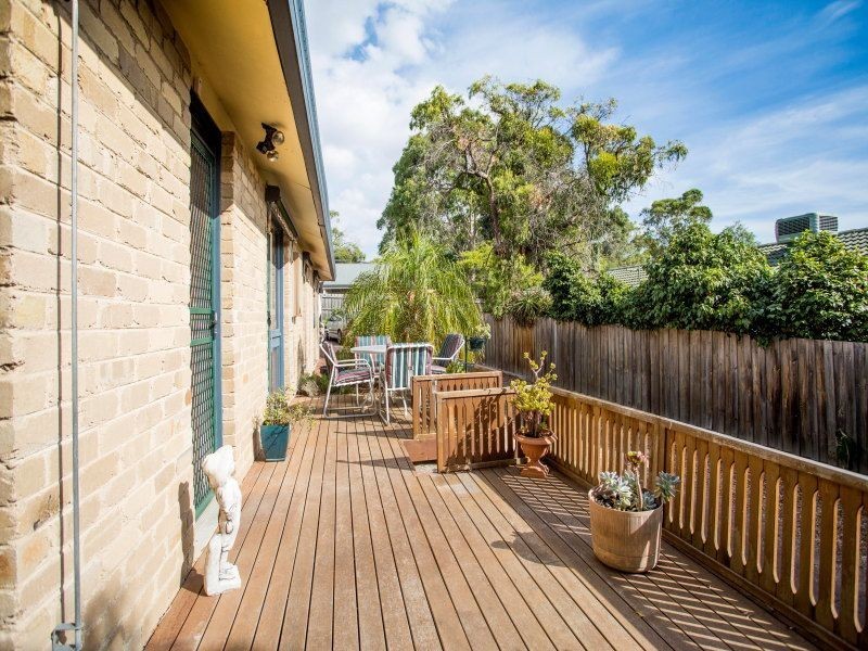 33 Blaxland Avenue, Frankston South VIC 3199