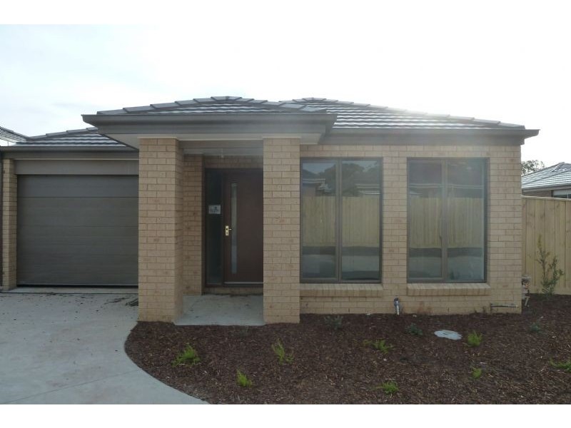 10/15 Warrenwood Place, Langwarrin VIC 3910