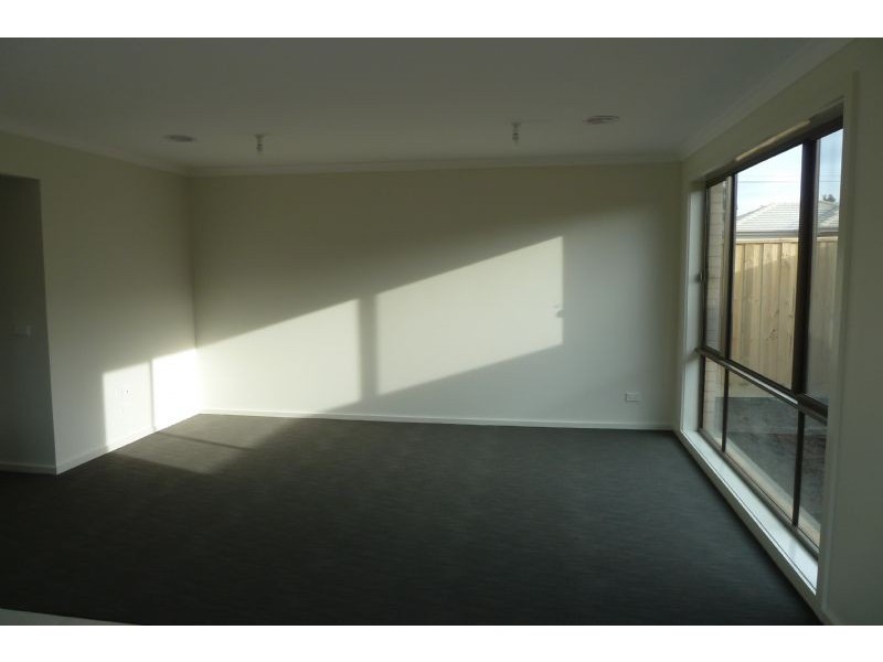 10/15 Warrenwood Place, Langwarrin VIC 3910