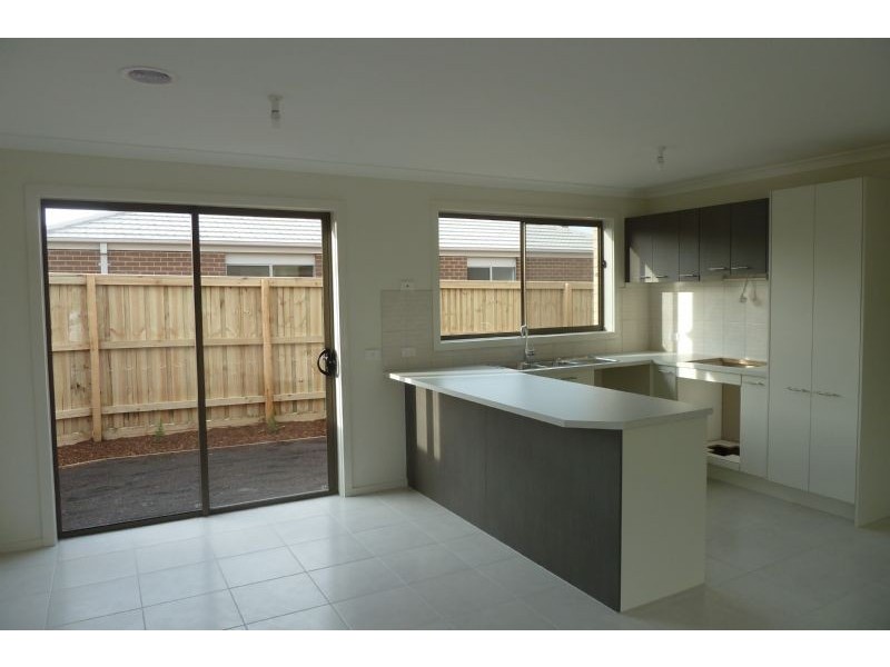 10/15 Warrenwood Place, Langwarrin VIC 3910