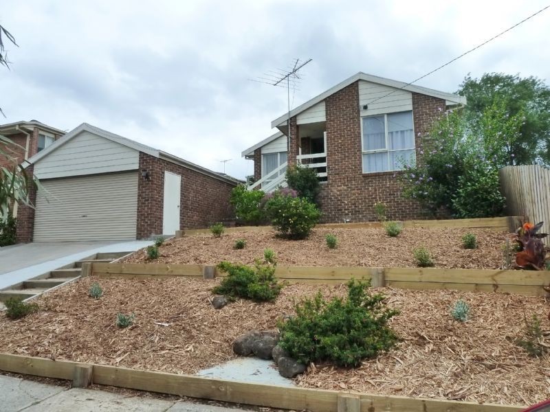 3 Richard Drive, Langwarrin VIC 3910