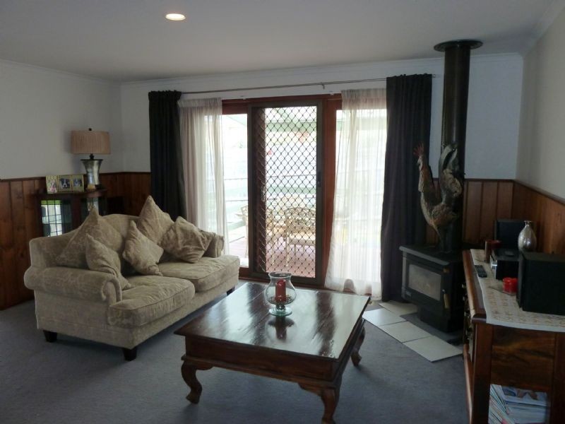 3 Richard Drive, Langwarrin VIC 3910