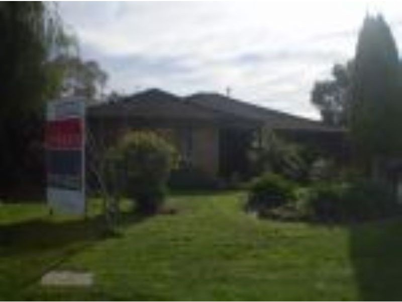 3 Weebil Place, Carrum Downs VIC 3201