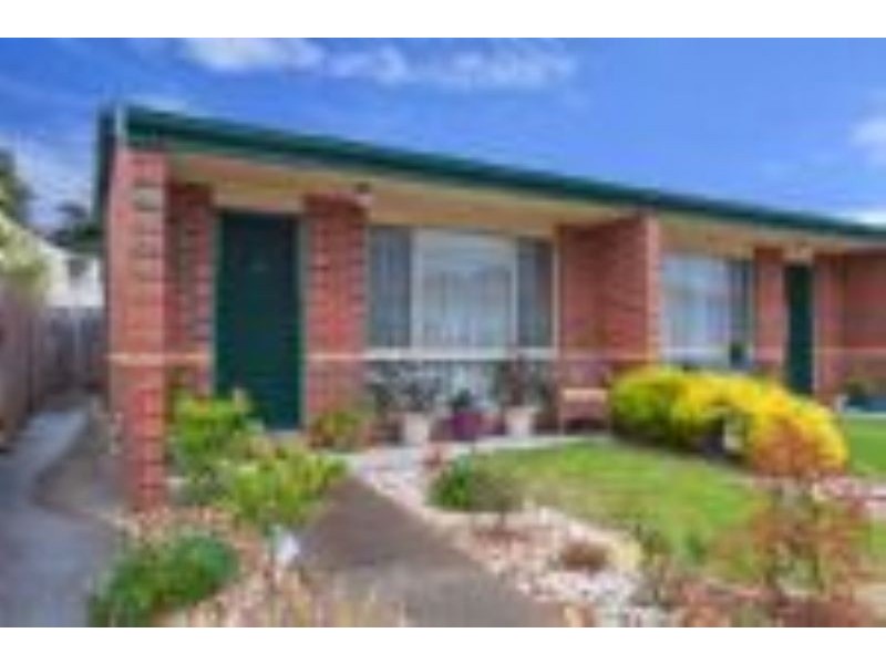 6/4 Foot Street, Frankston VIC 3199