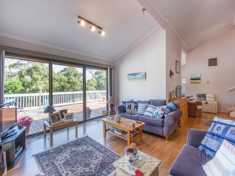 32 Willow Road, Frankston VIC 3199
