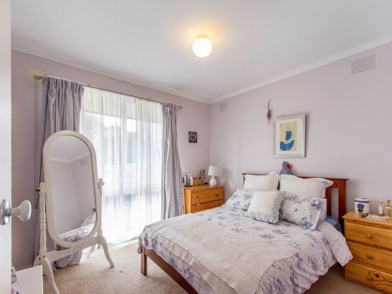 32 Willow Road, Frankston VIC 3199