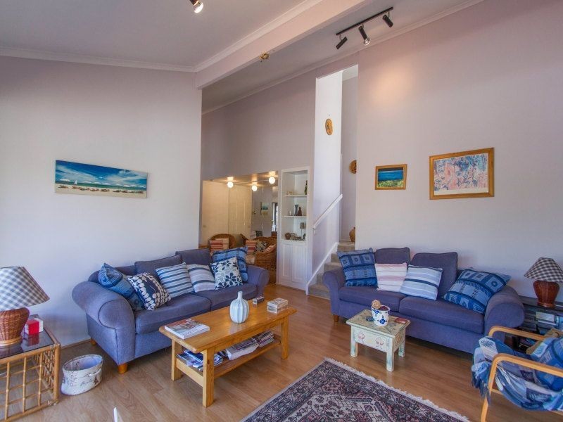 32 Willow Road, Frankston VIC 3199
