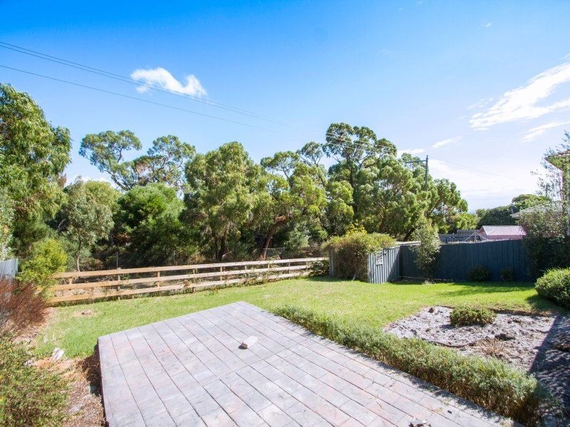 32 Willow Road, Frankston VIC 3199