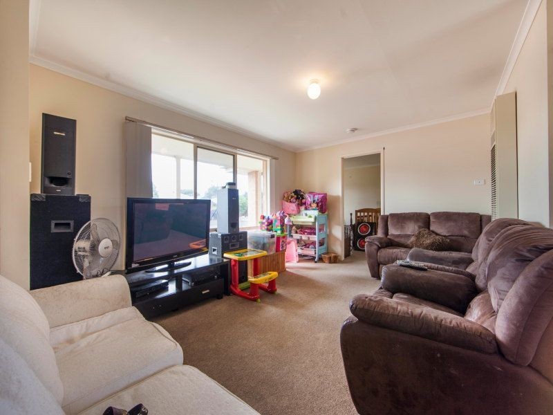 2 Settlers Way, Mount Martha VIC 3934