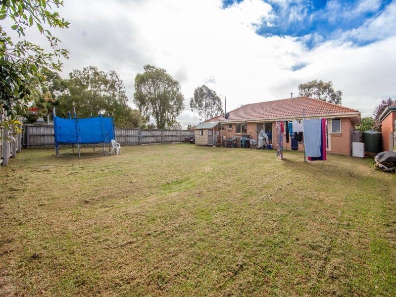 2 Settlers Way, Mount Martha VIC 3934