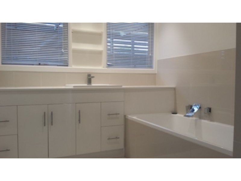 8 Gretel Court, Frankston VIC 3199