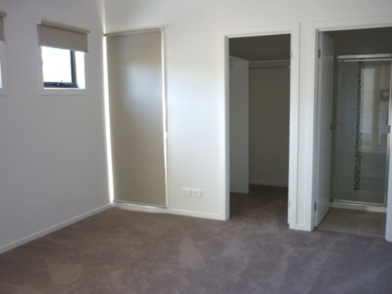 2/7 Oban Street, Frankston South VIC 3199