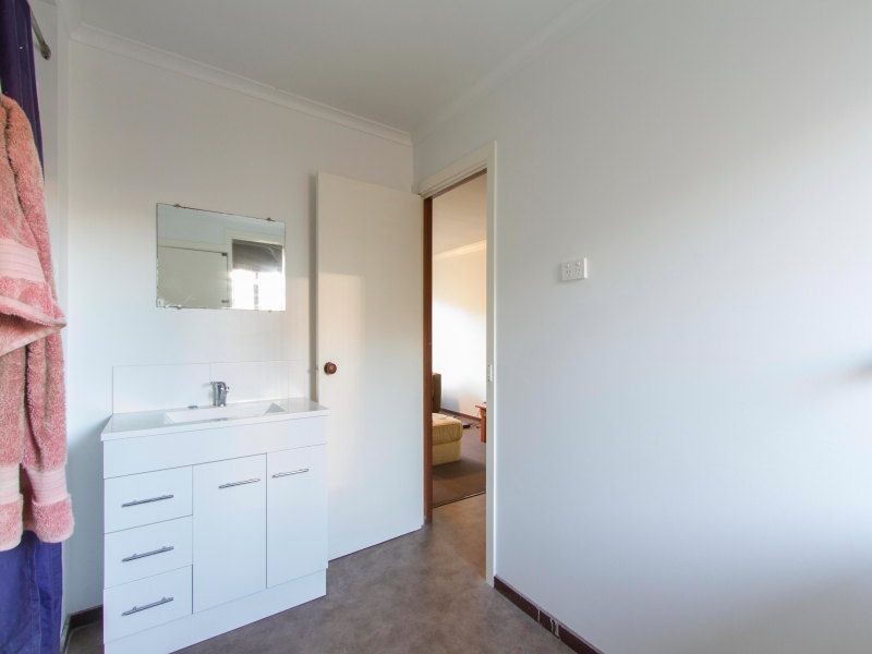 1,2,3,4,5/1A Alice Grove, Frankston VIC 3199