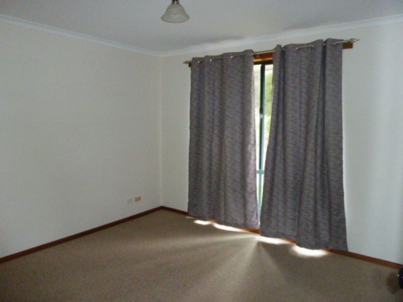 2/18 Monze Drive, Langwarrin VIC 3910