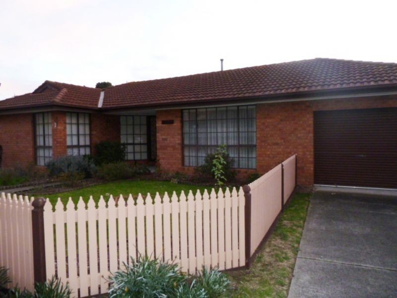 3 Carrum Bella Drive, Carrum Downs VIC 3201