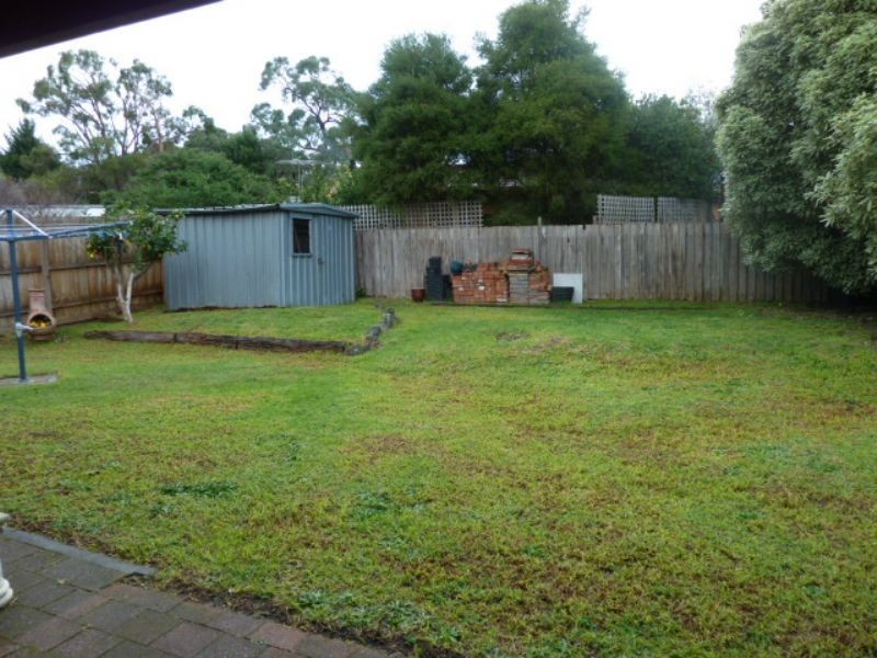 86 Warrawee Circuit, Frankston VIC 3199